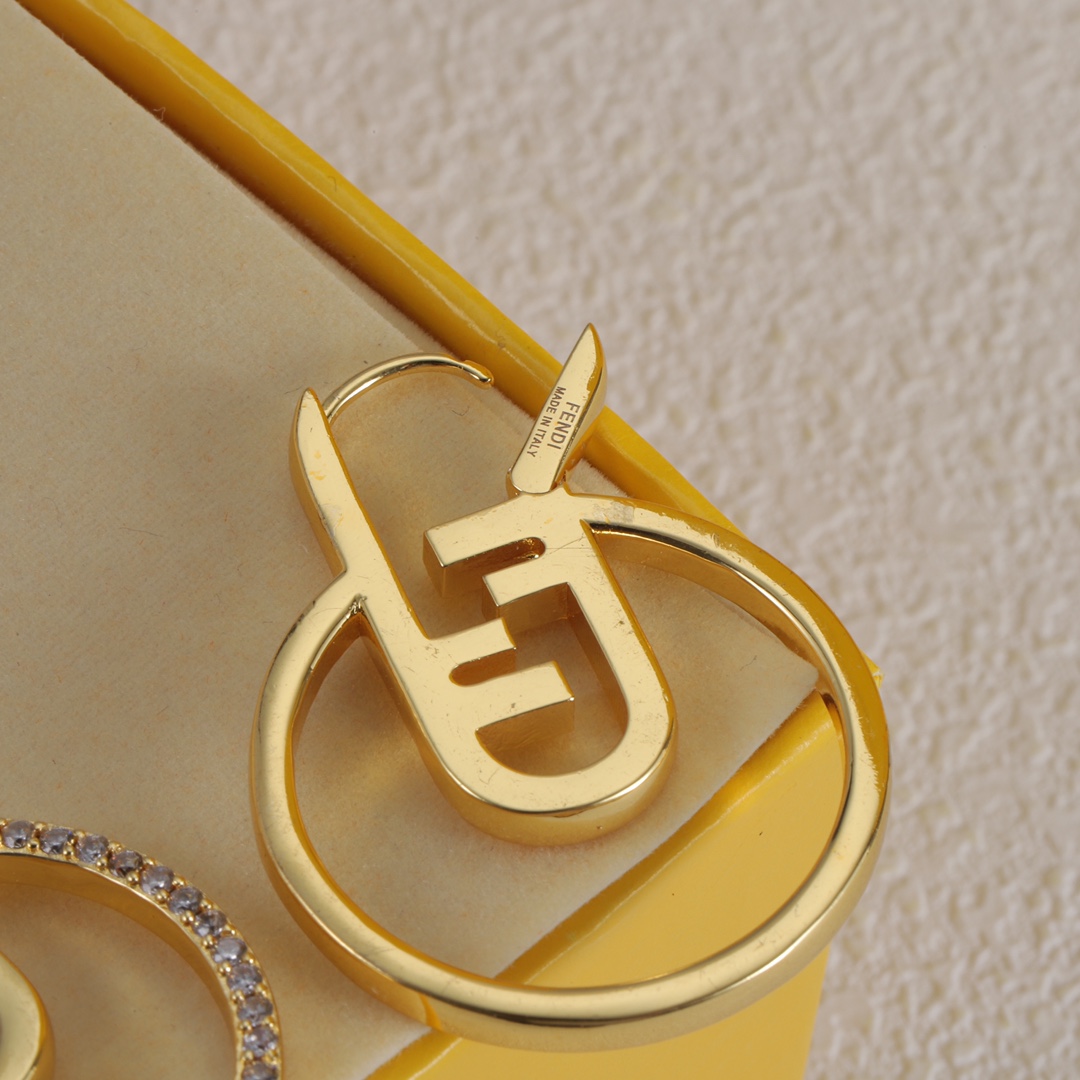 FDE027 Fendi O' Lock earrings - ccjewelryacc