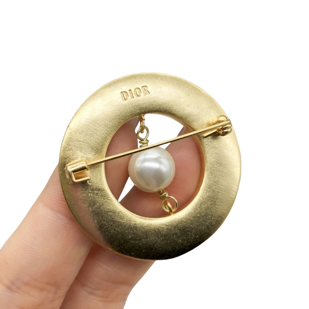 CDB057 Dior men brooch - ccjewelryacc