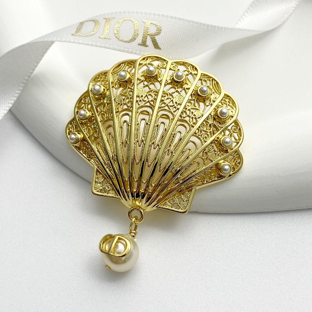 CDB060 Dior seashell brooch pin - ccjewelryacc