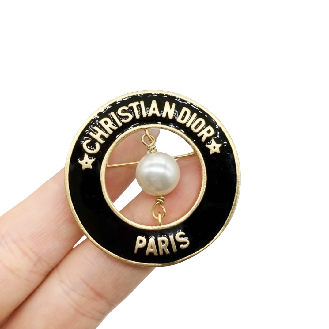 CDB057 Dior men brooch - ccjewelryacc