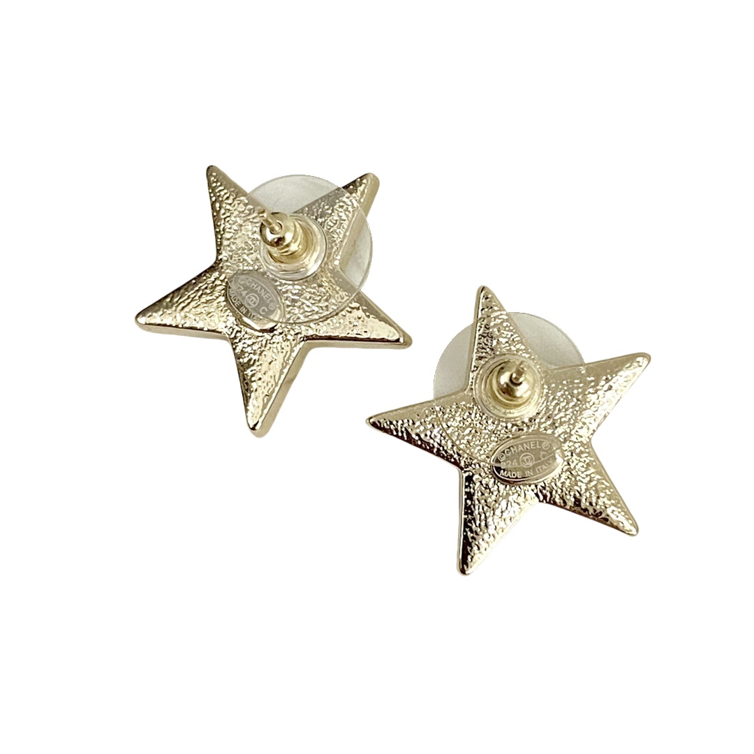 CCE250 24C star black enamel sparkle cc logo stud earrings - ccjewelryacc