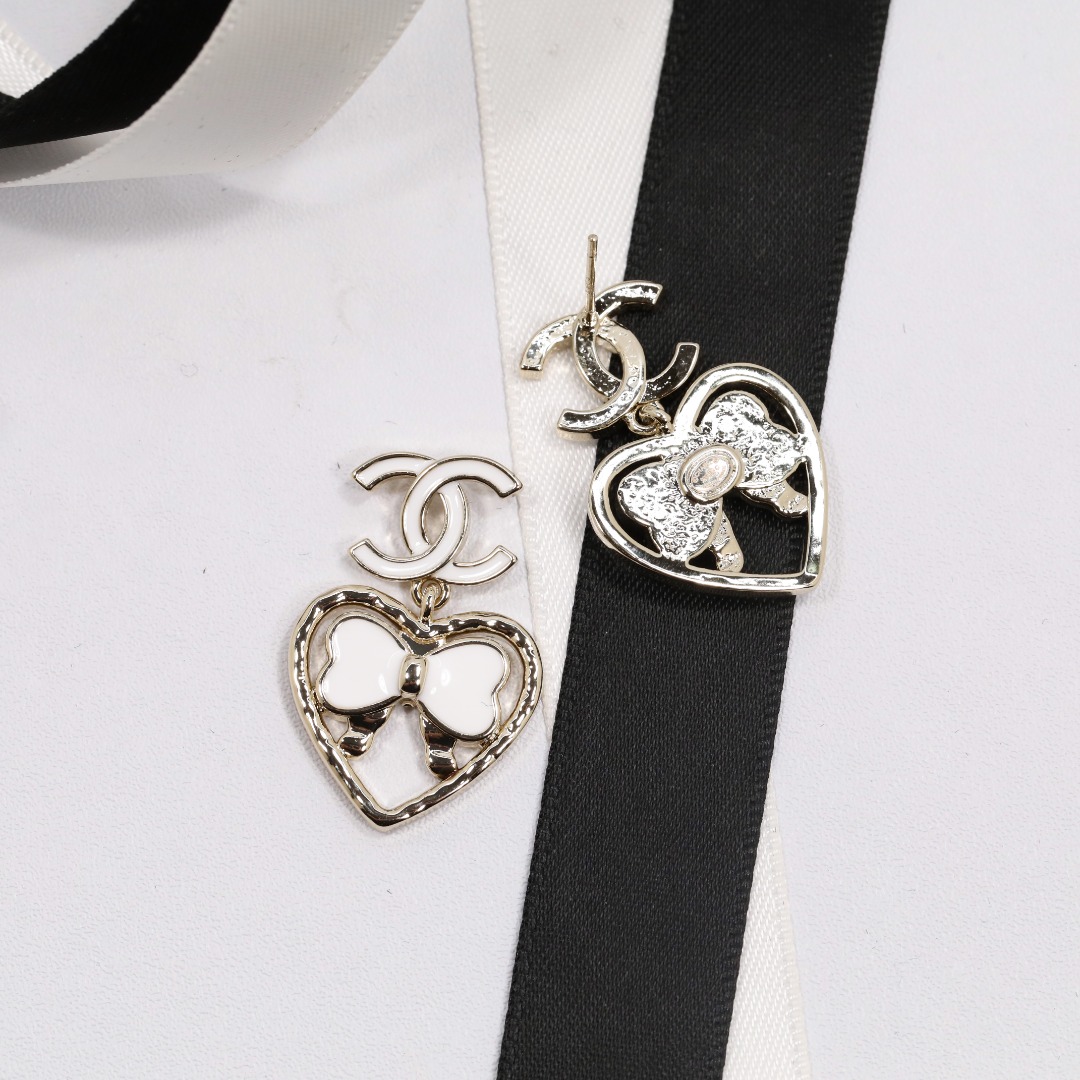 CCE209 Hollow Heart bow enamel cc drop earrings for women - ccjewelryacc