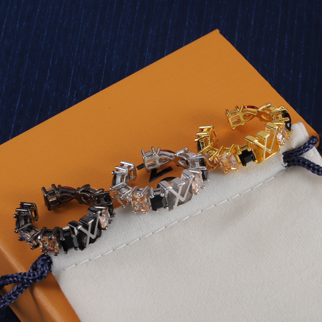 LVR007 LV LIGHT RING - ccjewelryacc