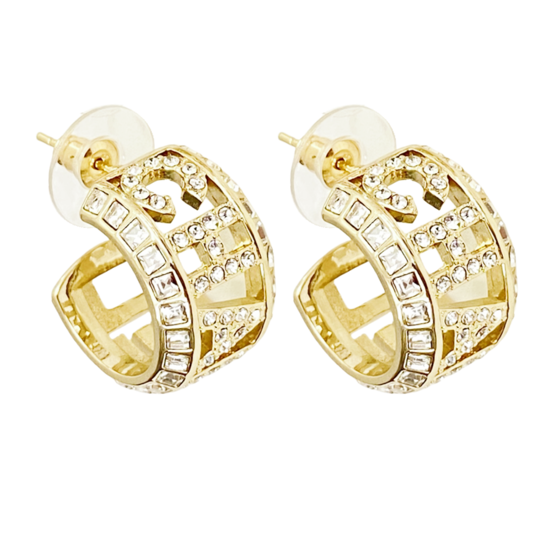 CCE243 Metal crystal chanel hoop earrings - ccjewelryacc