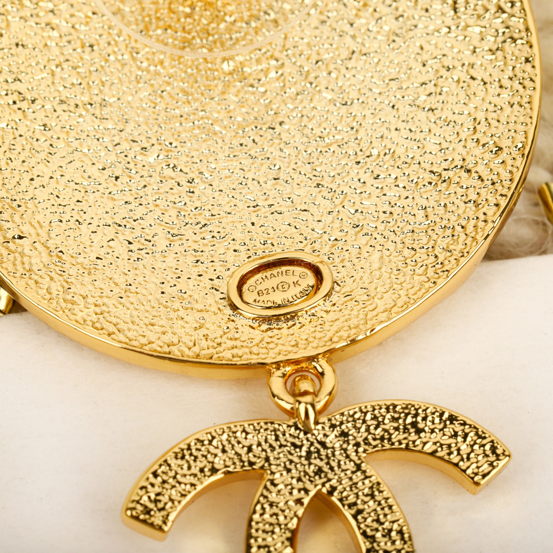 CCE006 Metal Round asymmetric embossment letters CC drop earring - ccjewelryacc