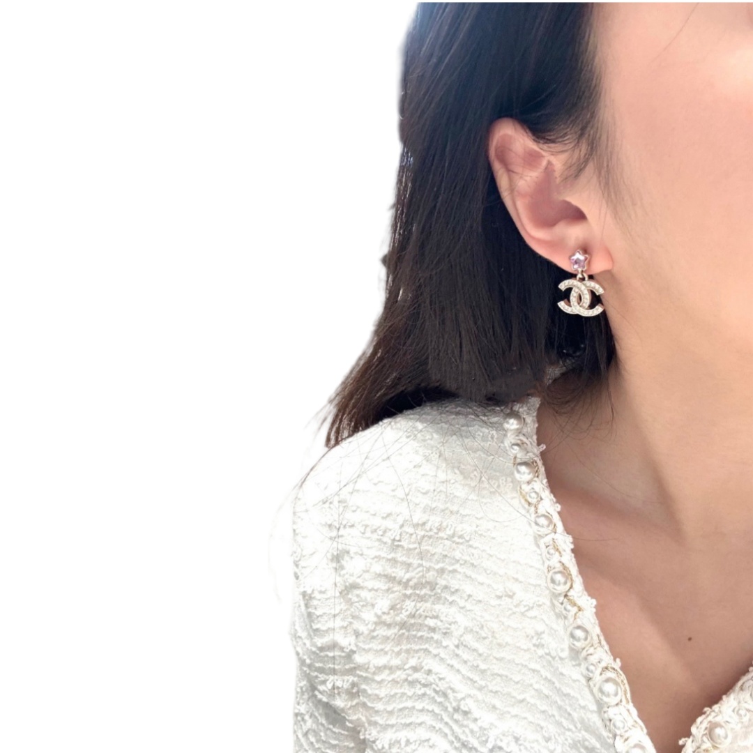 CCE245 Chanel 25p Pink crystal star ferris wheel stud earrings - ccjewelryacc