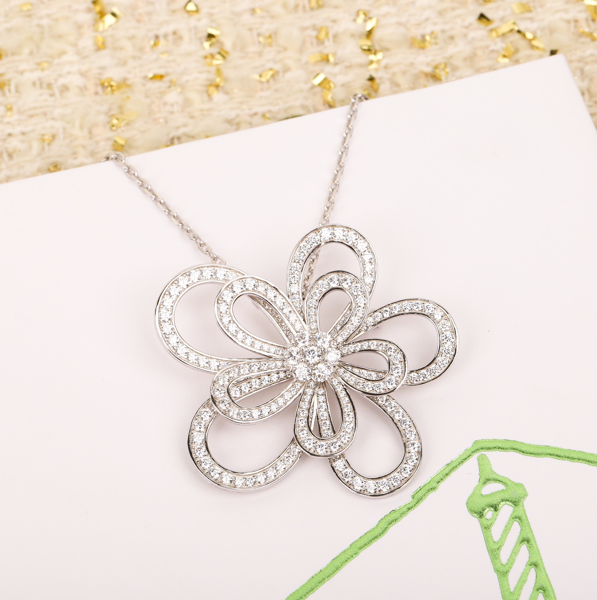 VCNS009  18k white gold diamond vca Flowerlace necklace - ccjewelryacc