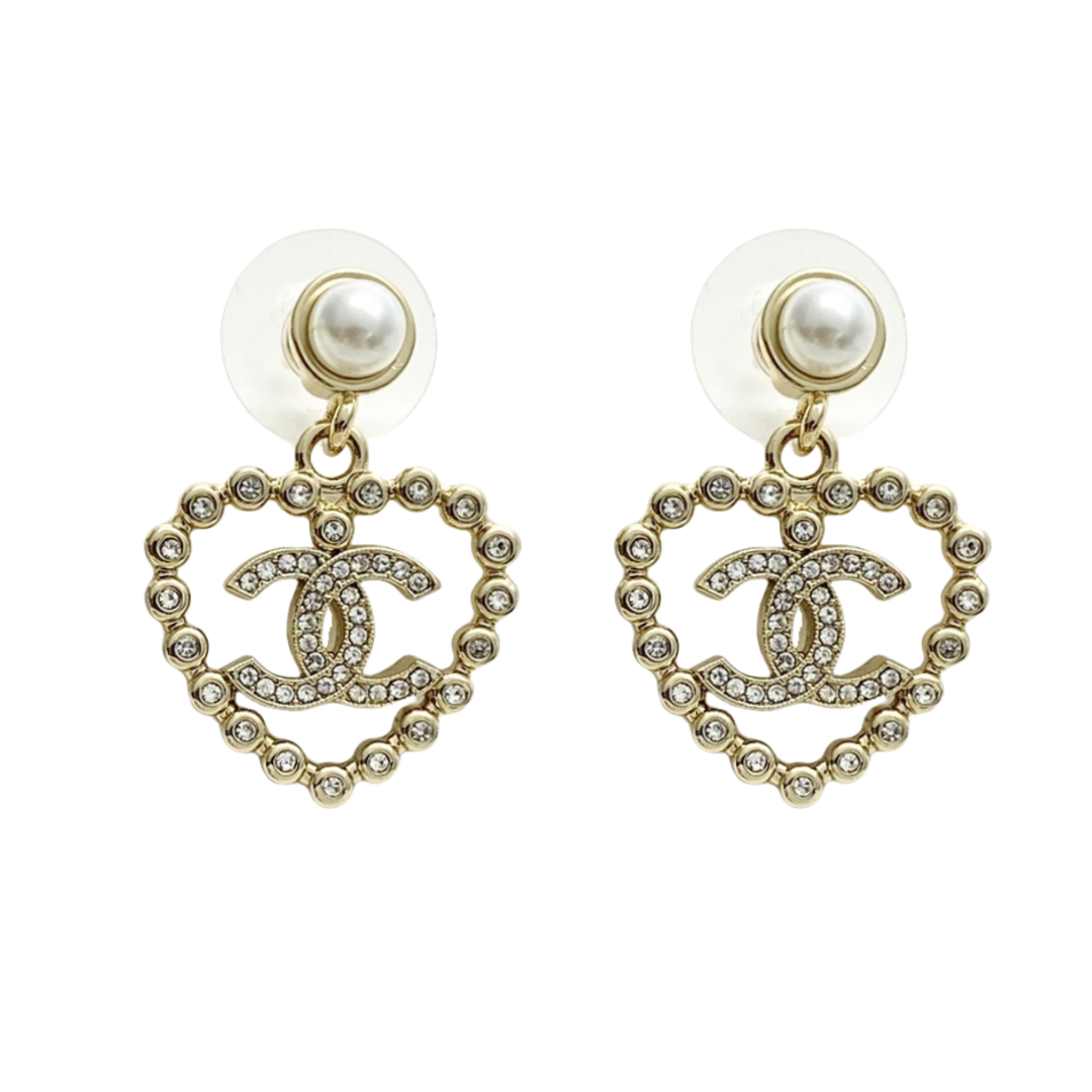 CCE253 Chanel 25P Hollow crystal heart earrings - ccjewelryacc