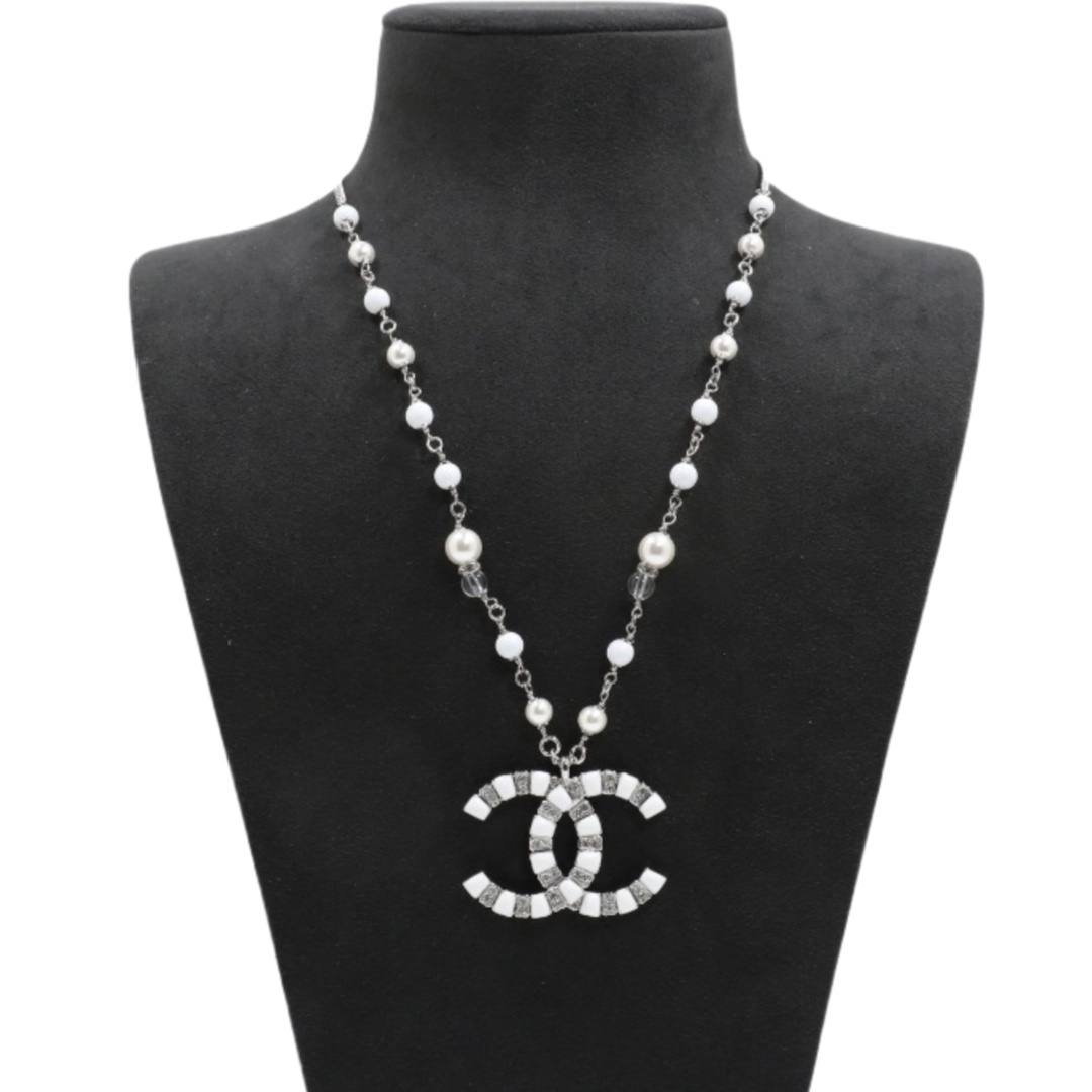 CCN322 Chanel White Gold enamel crystal cc logo pendant necklace - ccjewelryacc