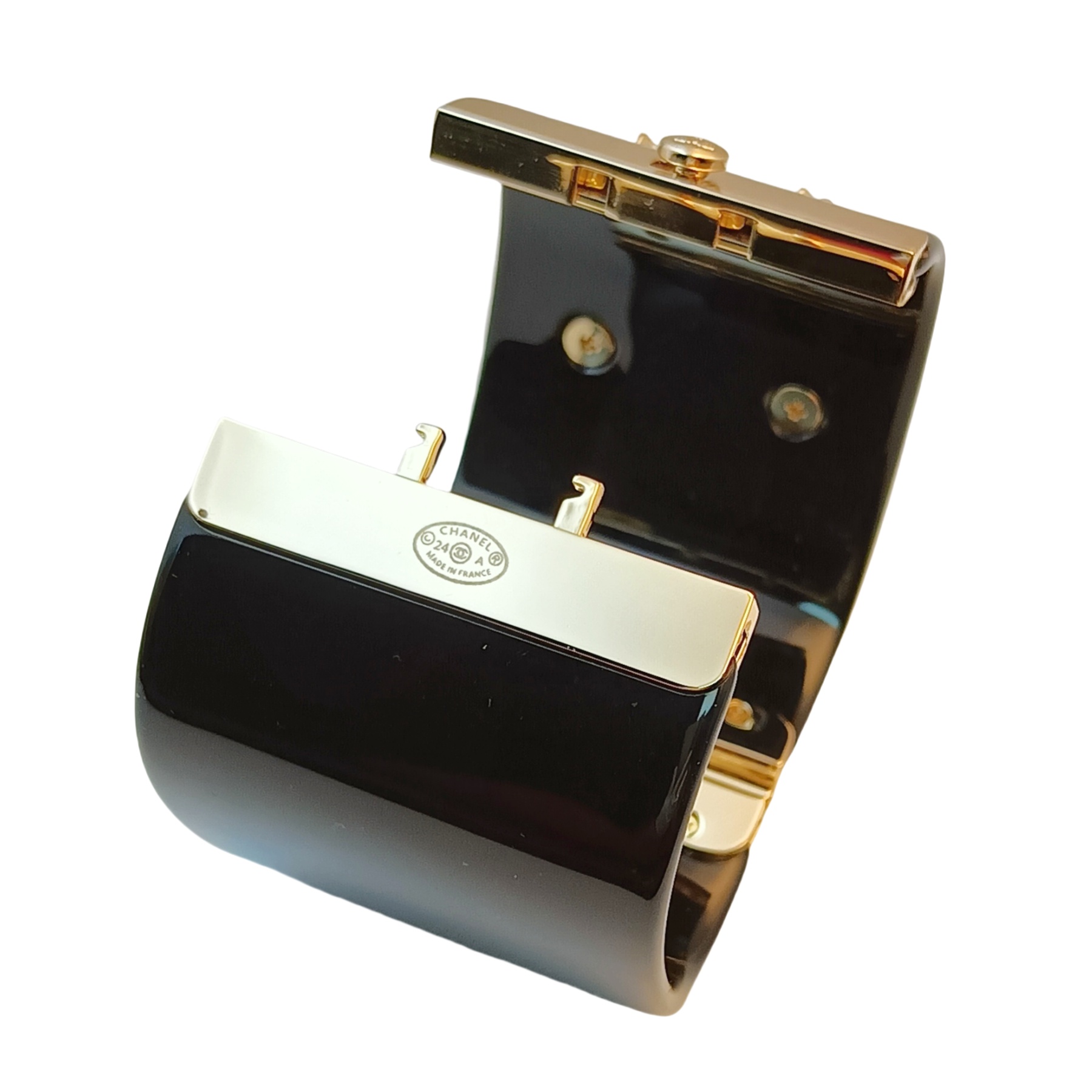 CCS069 22P CC acrylic cuff bracelet - ccjewelryacc