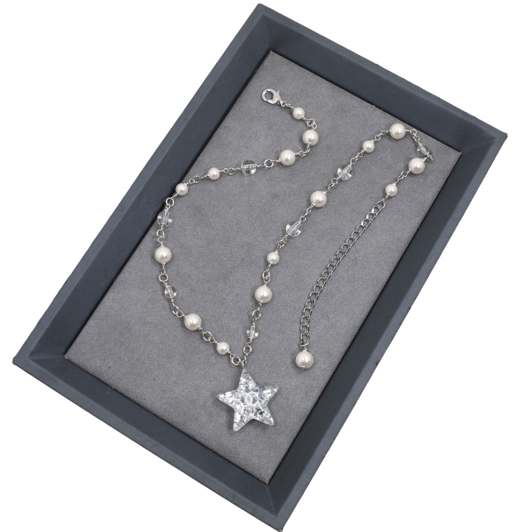 CCN501 Chanel Acrylic glitter star pendant pearl necklace - ccjewelryacc