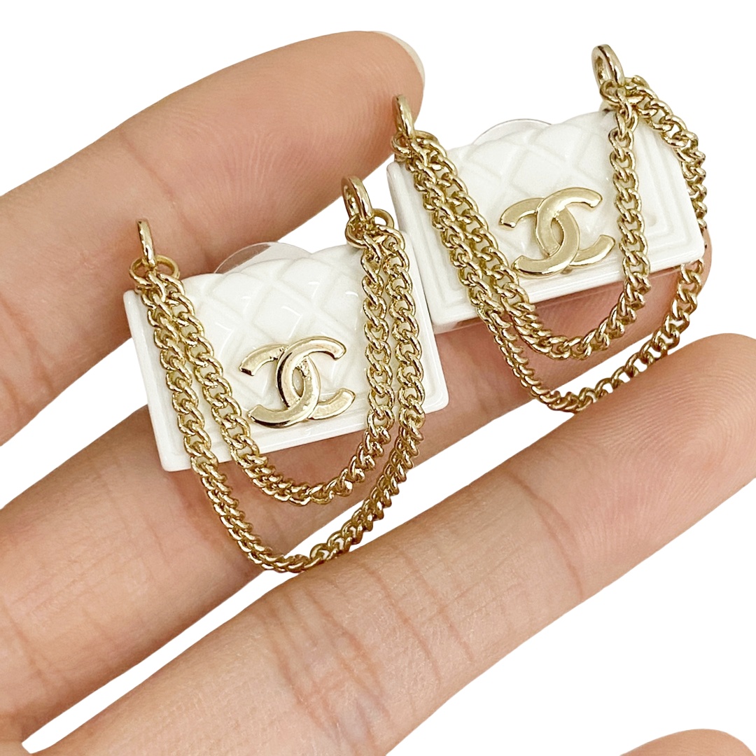 CCE269 Chanel Bag Chain earrings - ccjewelryacc