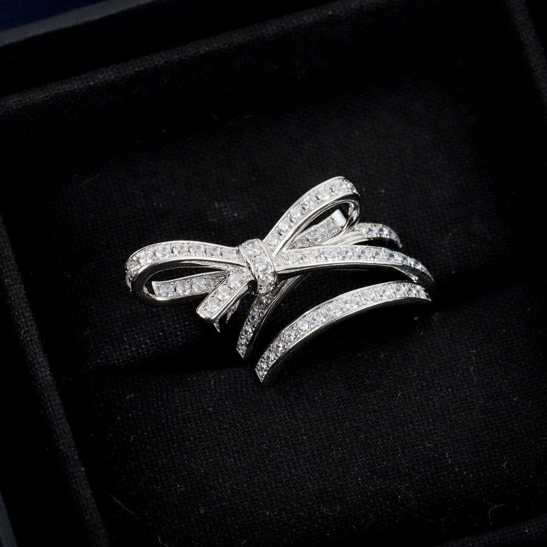 CCRS011 18k white gold diamond Chanel Ruban ring - ccjewelryacc