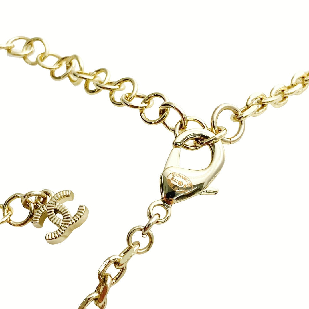 CCN433 Chanel Pearl twist crystal pink cc logo pendant necklace - ccjewelryacc