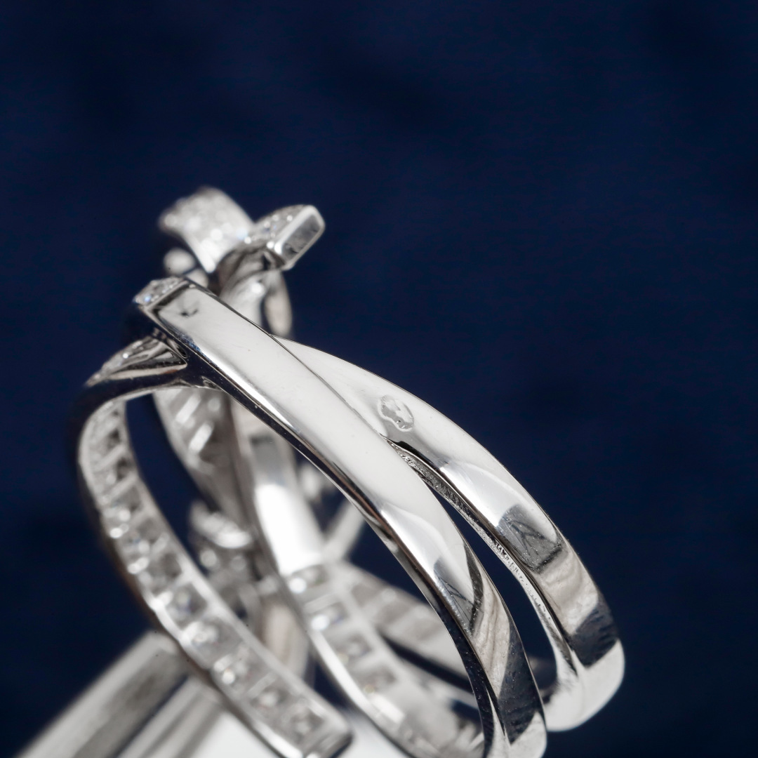 CCRS011 18k white gold diamond Chanel Ruban ring - ccjewelryacc