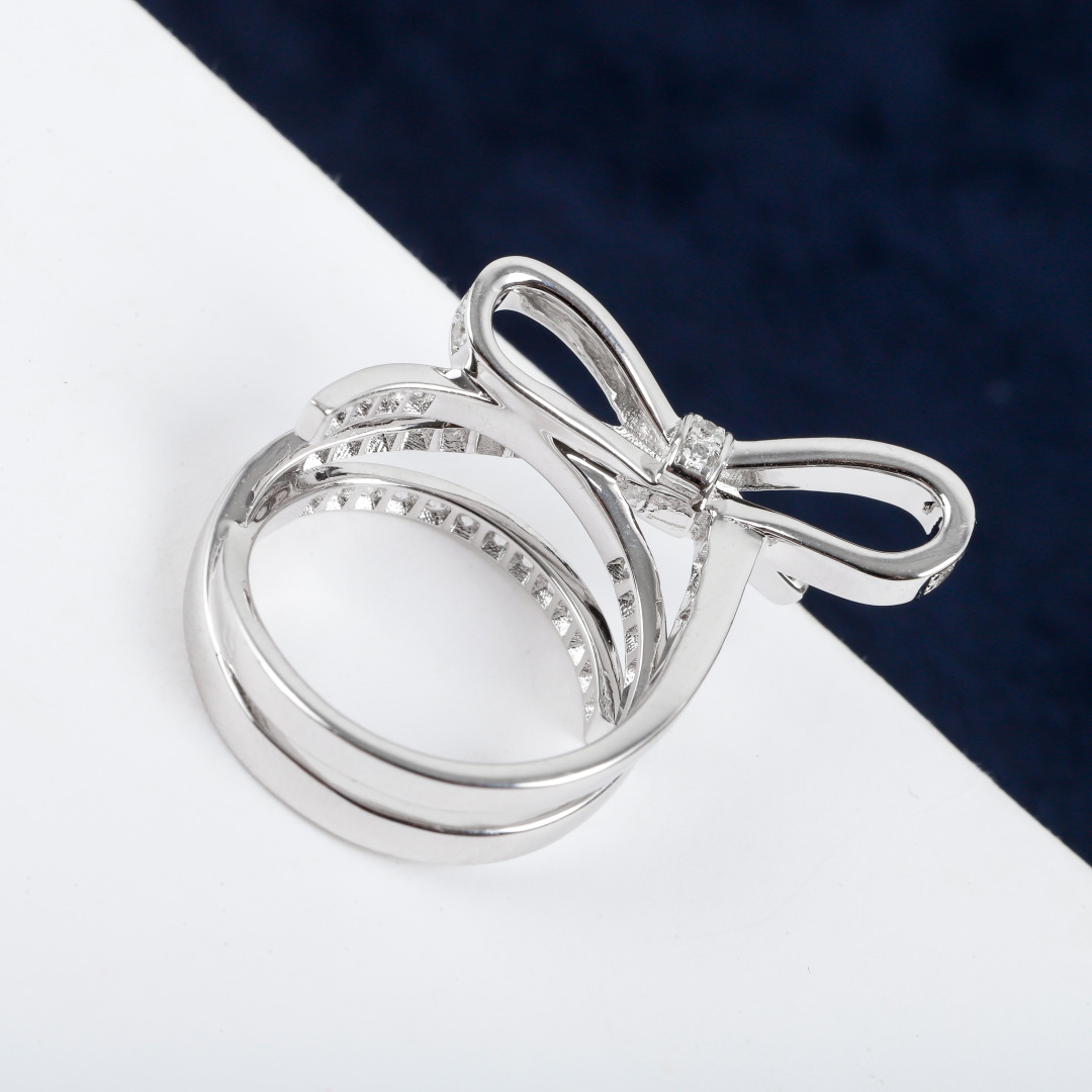 CCRS011 18k white gold diamond Chanel Ruban ring - ccjewelryacc