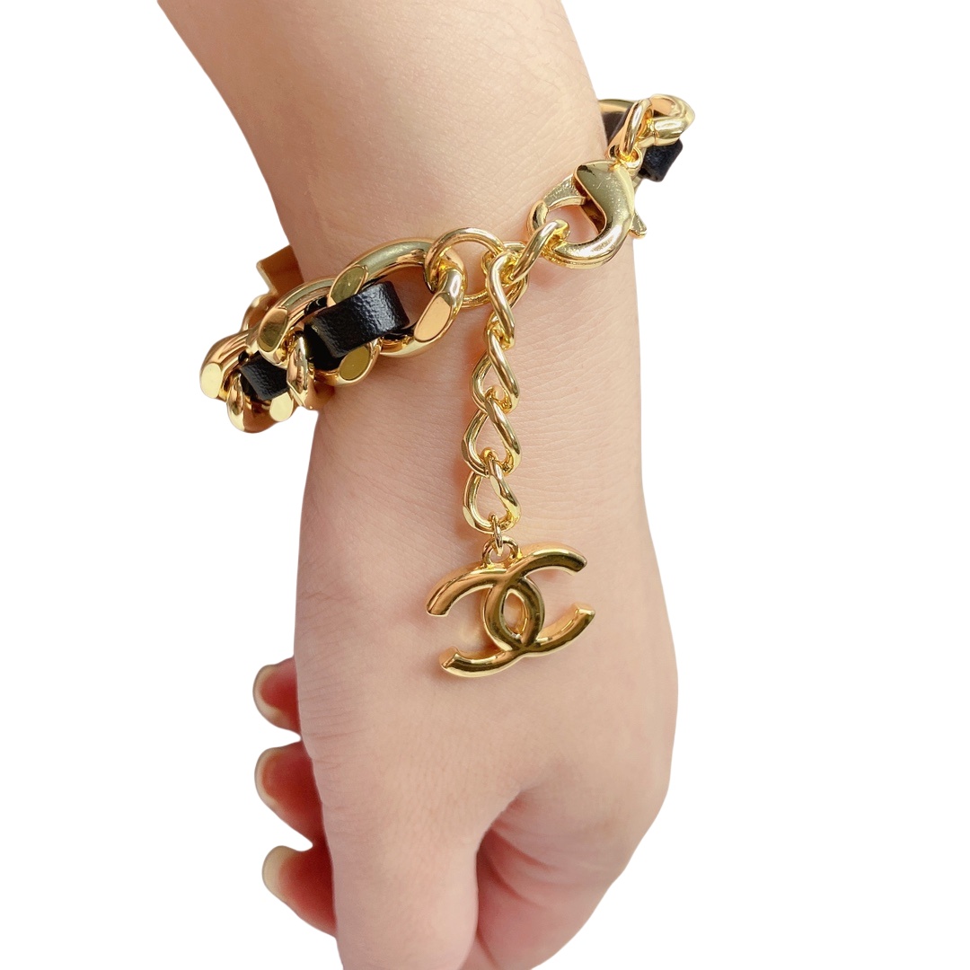 CCT001 Chanel leather choker and earrings - ccjewelryacc