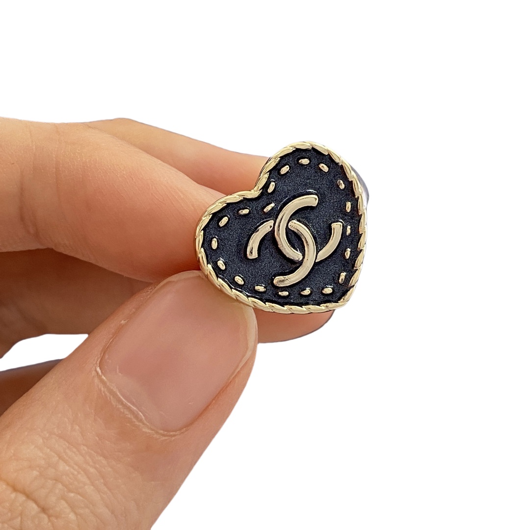 CCR054 Chanel Denim texture heart Ring - ccjewelryacc