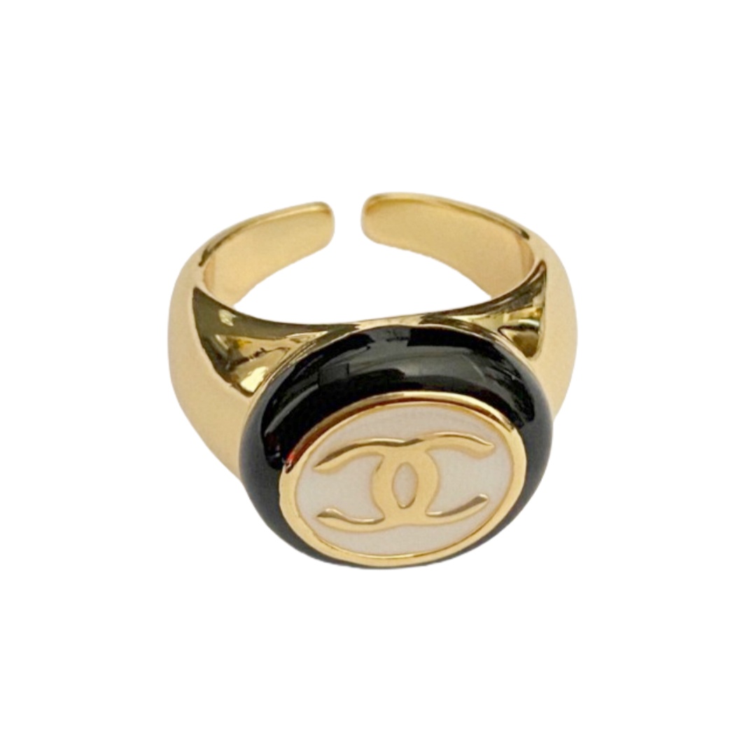 CCR005 Chanel logo earrings - ccjewelryacc