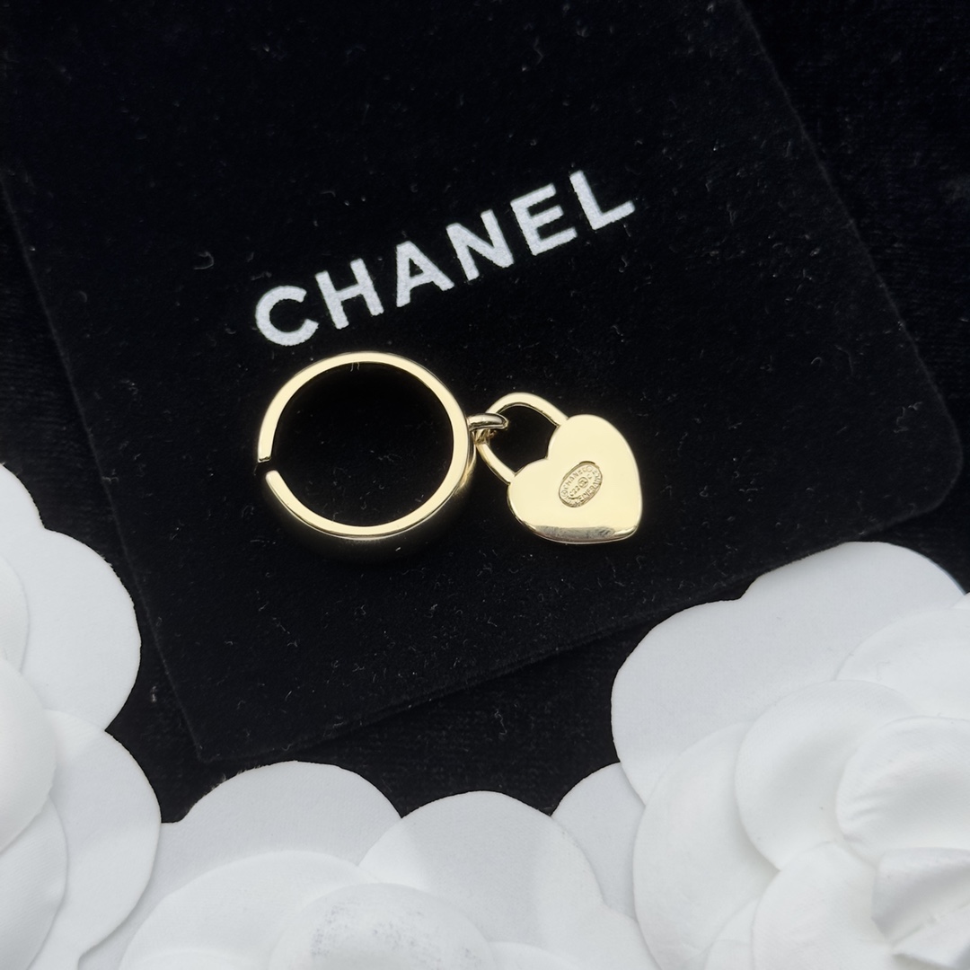 CCR006 chanel heart ring - ccjewelryacc