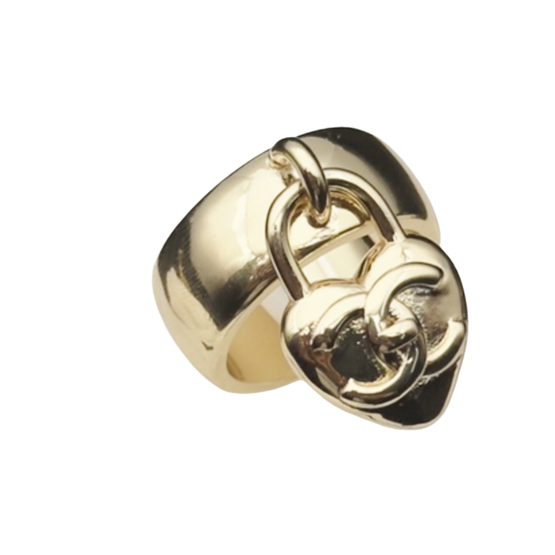 CCR006 chanel heart ring - ccjewelryacc