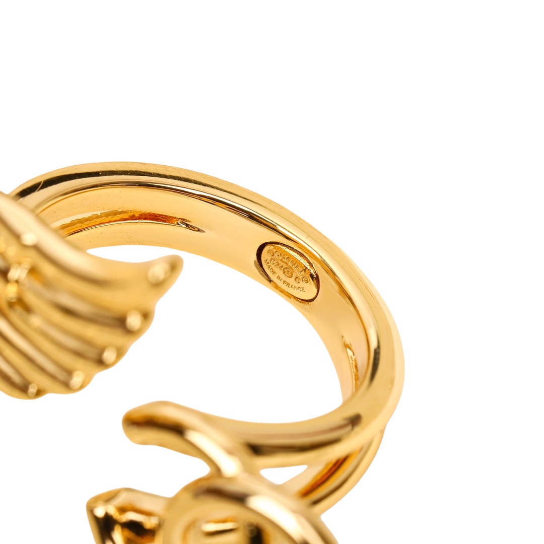 CCR001 Chanel 24C Gold cameo star wings double C open ring - ccjewelryacc