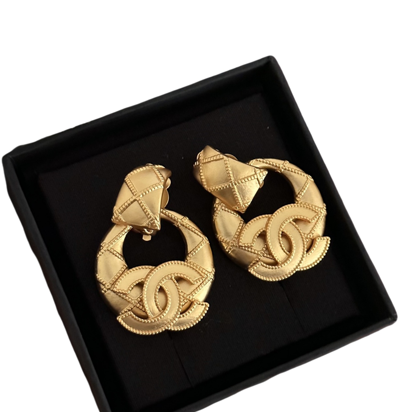 CCE731 Vintage Gold cc Earring Clip For Women - ccjewelryacc