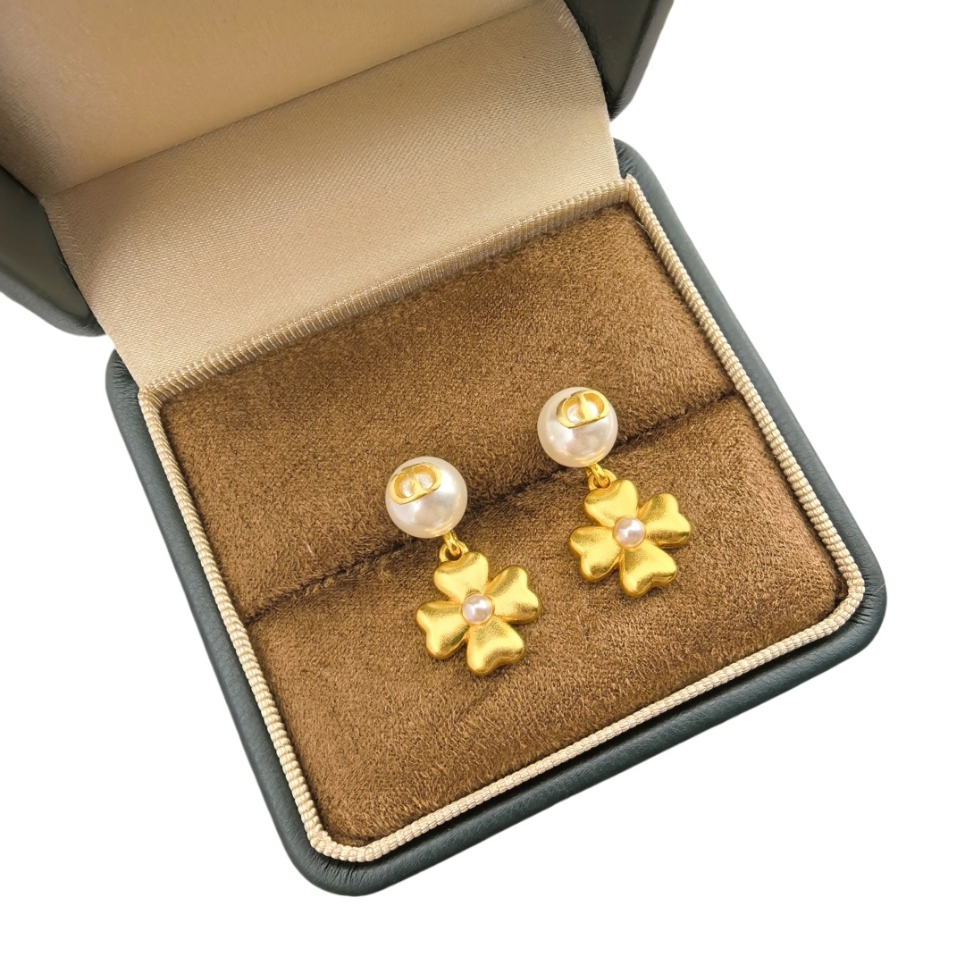 CDE101 Dior Lucky dior earring - ccjewelryacc