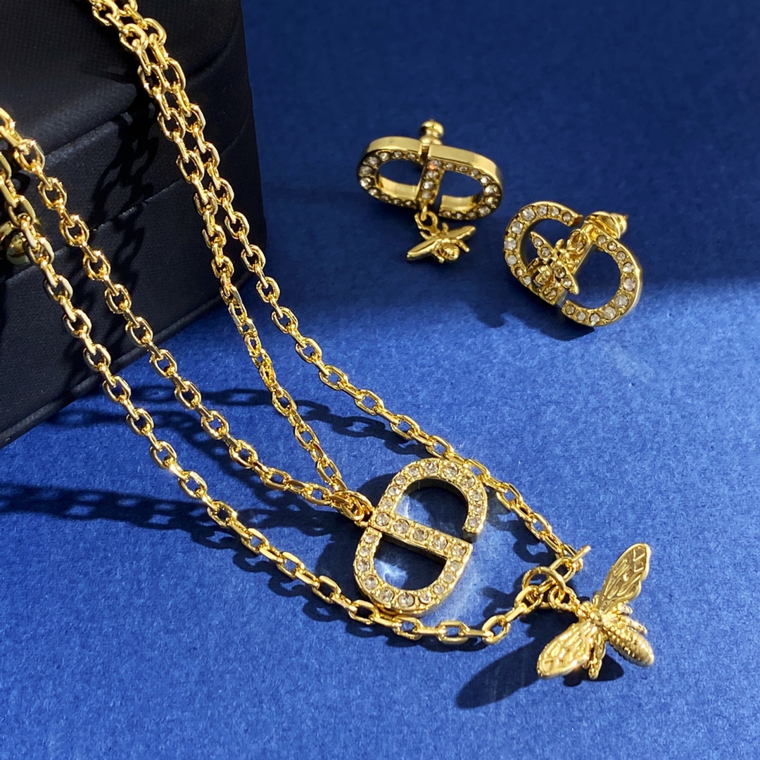 CDN054 Dior Petit CD bee necklace - ccjewelryacc
