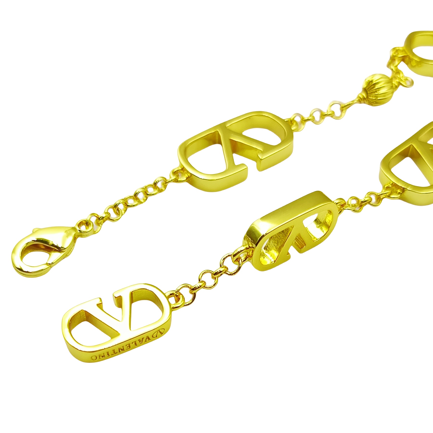VTS031 Valentino Garavani logo bracelet - ccjewelryacc