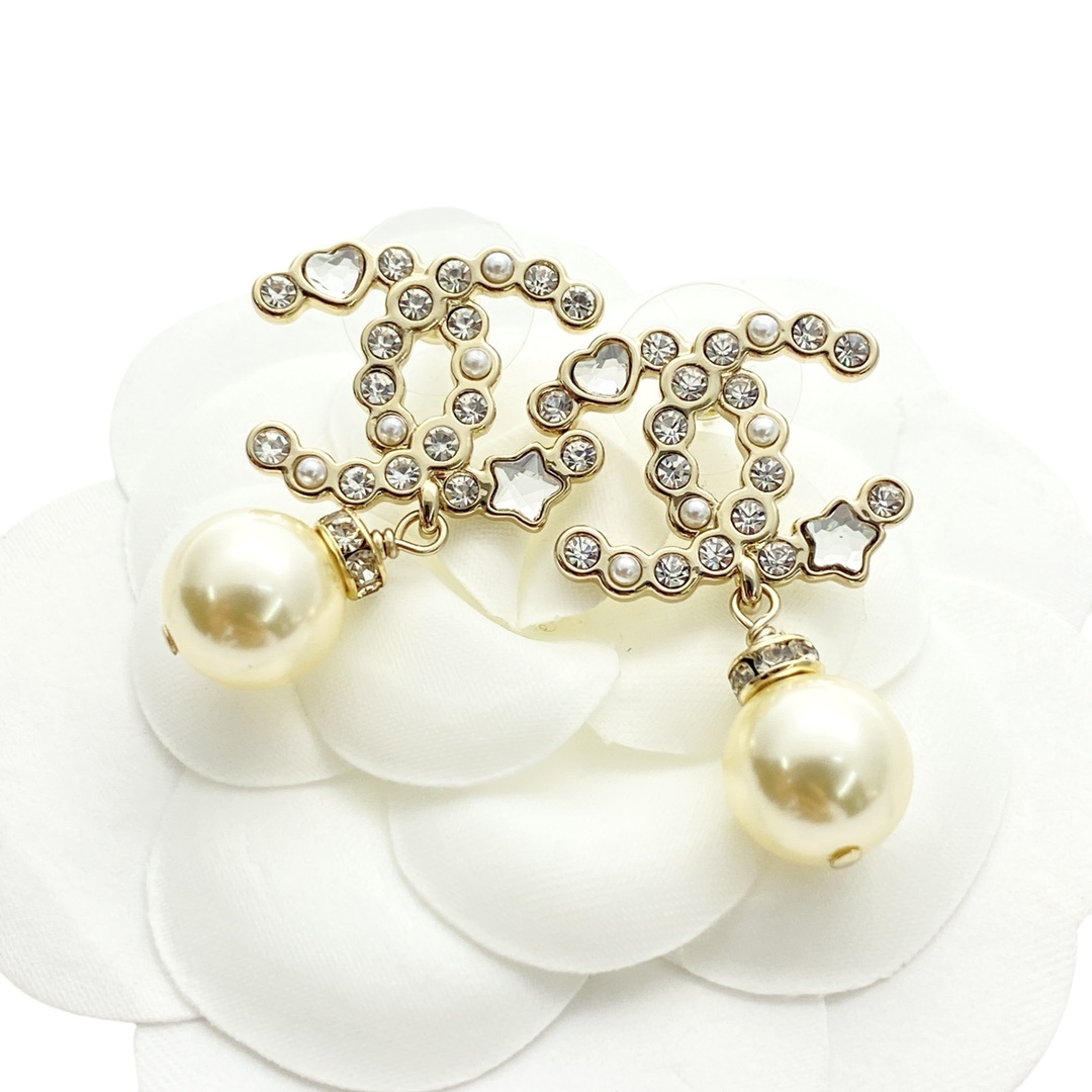 CCE280 Crystal star cc logo drop earrings - ccjewelryacc