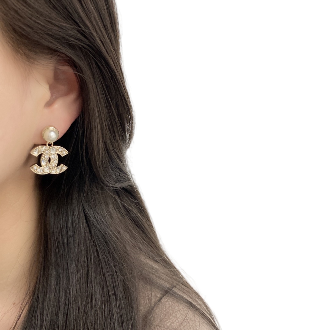 CCE273 Chanel star crystal cc drop earrings - ccjewelryacc