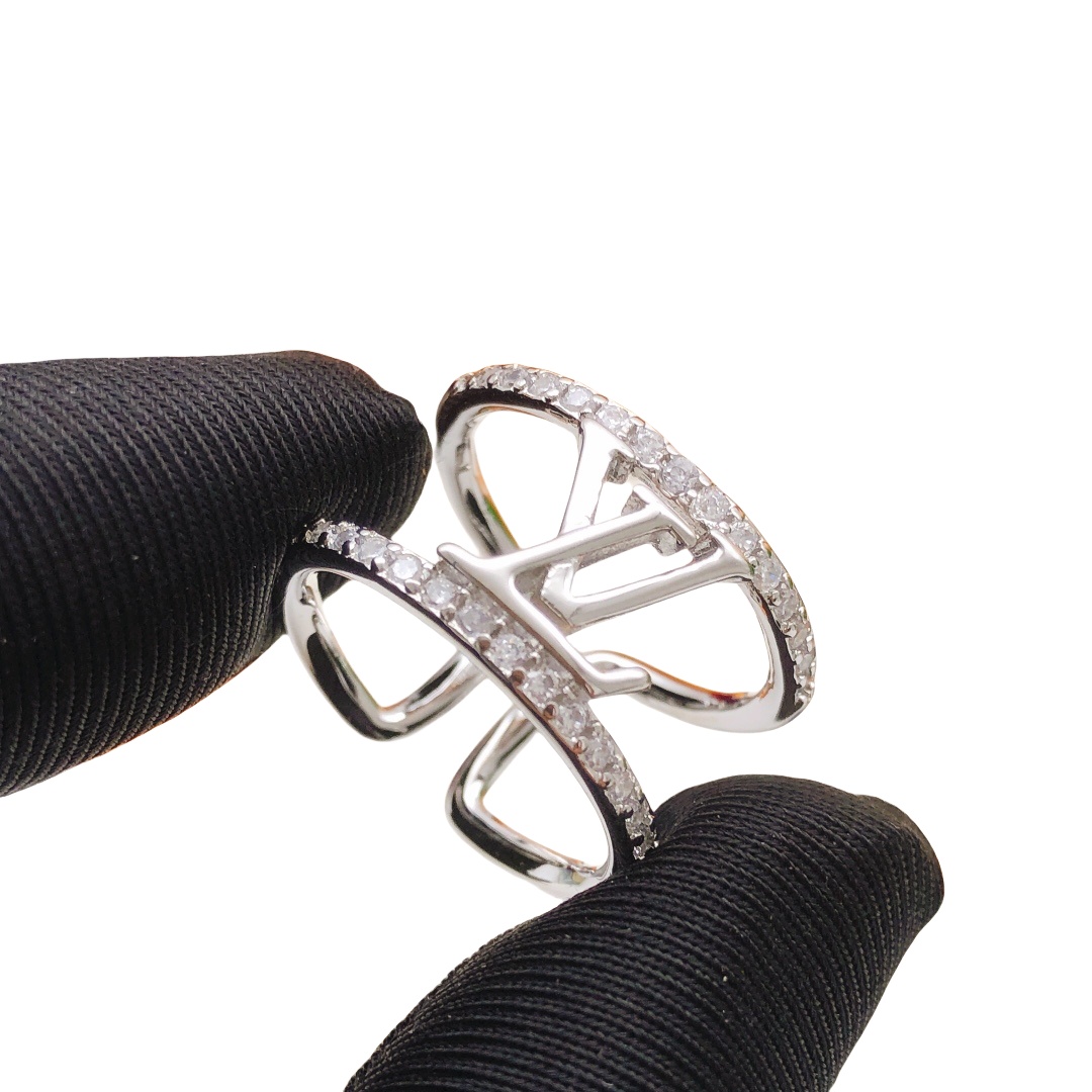 LVR015 LV Iconic Ring - ccjewelryacc