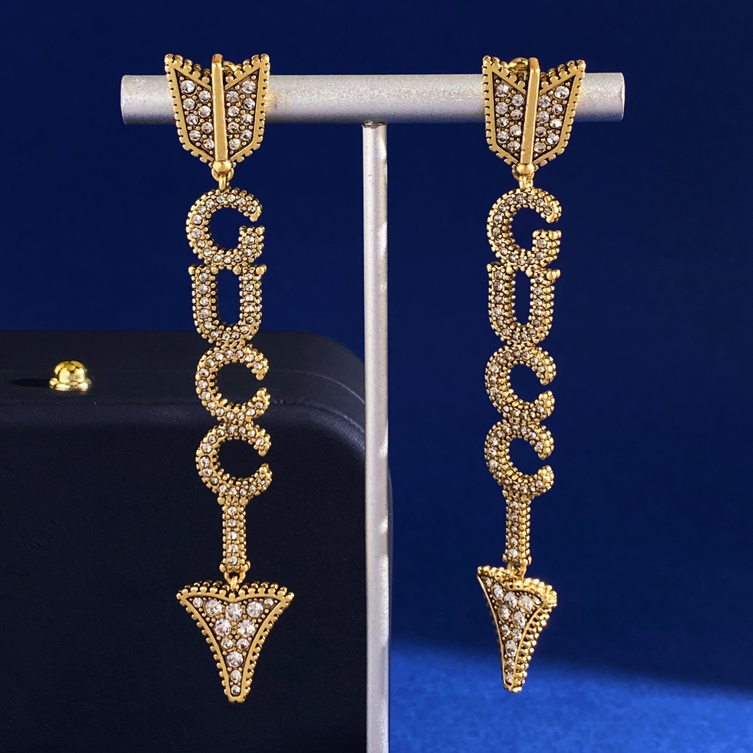 GGE137 Gucci vintage shield tassels earrings - ccjewelryacc