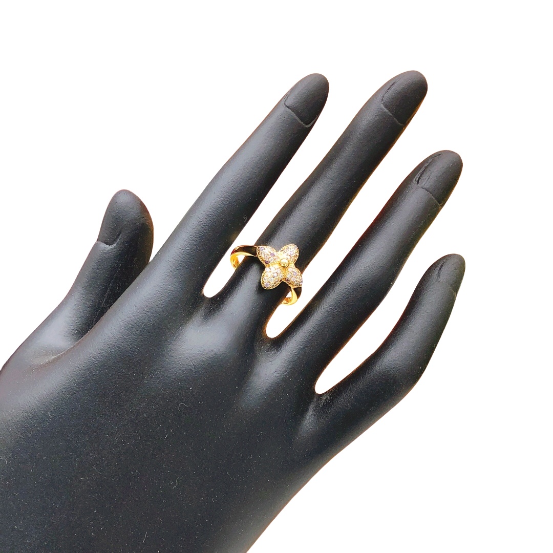LVR016 Louis vuitton blossom Ring Paved - ccjewelryacc