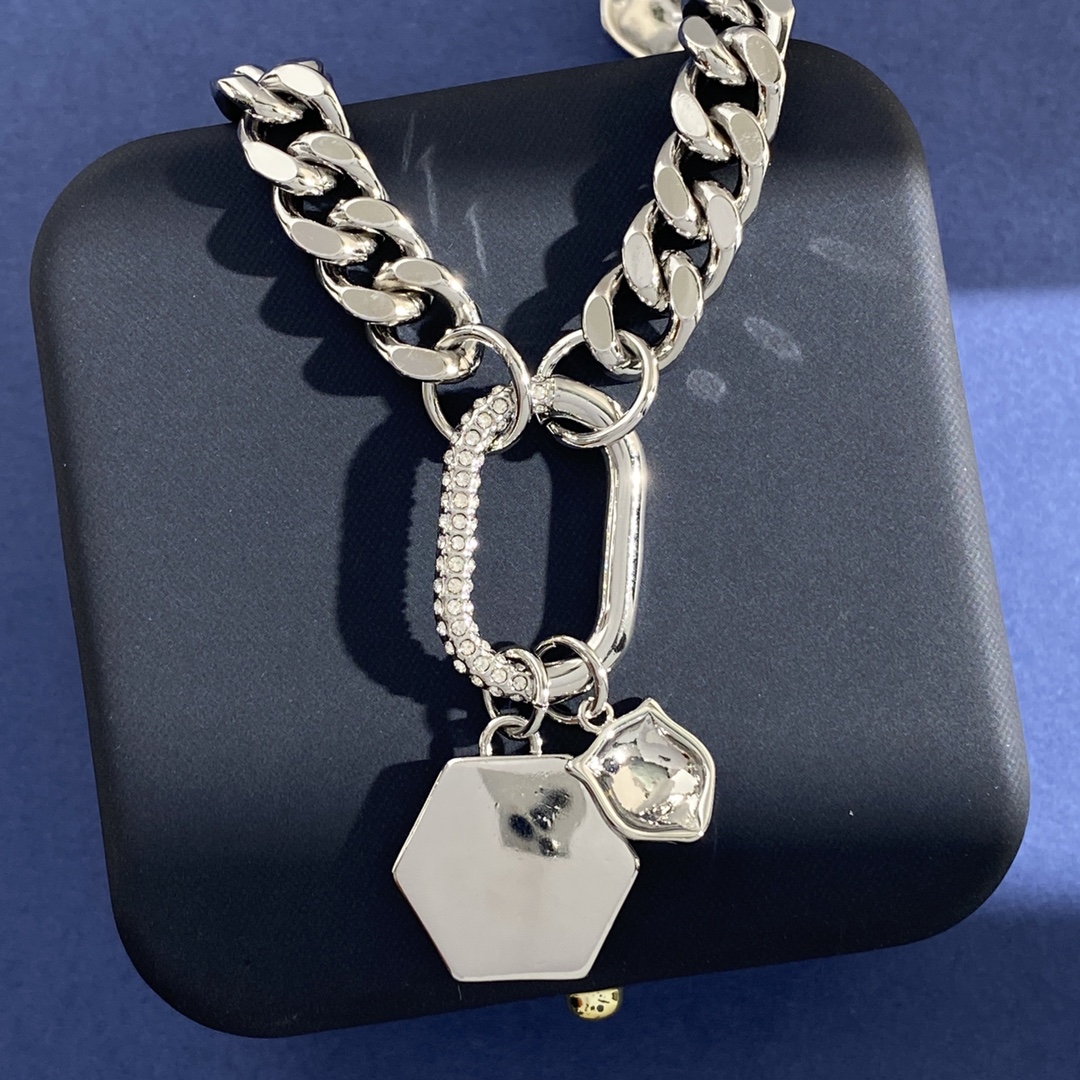 GGS053 Gucci silver trademark bracelet - ccjewelryacc