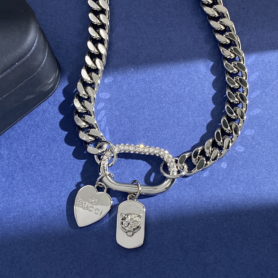 GGN060 Gucci trademark heart Necklace - ccjewelryacc