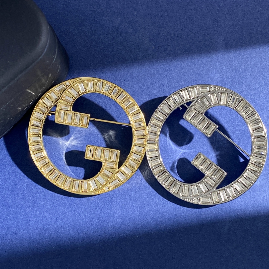 GGB003 Gucci interlocking g Brooch pin with crystal - ccjewelryacc