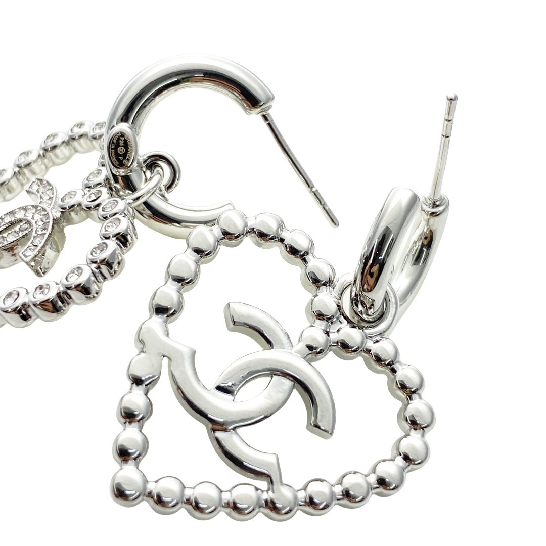 CCE283 Chanel 25p crystal hollow heart earrings - ccjewelryacc
