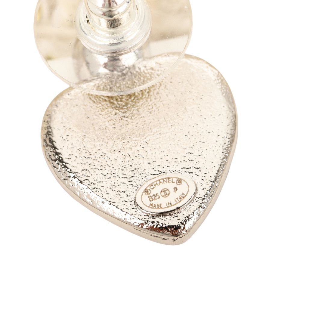 CCE270 Blue heart cc stud earrings - ccjewelryacc