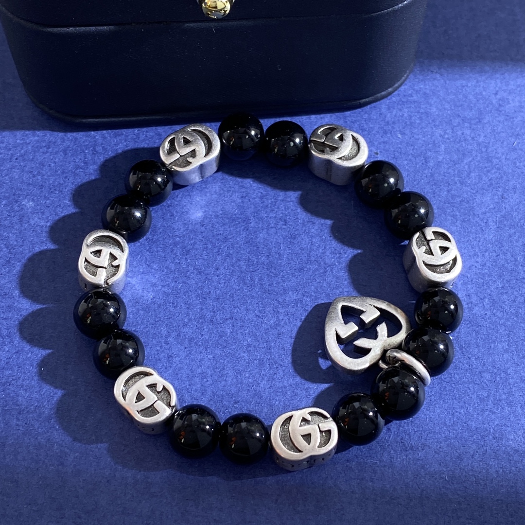 GGS055 Gucci Black beads bracelet with heart charm - ccjewelryacc