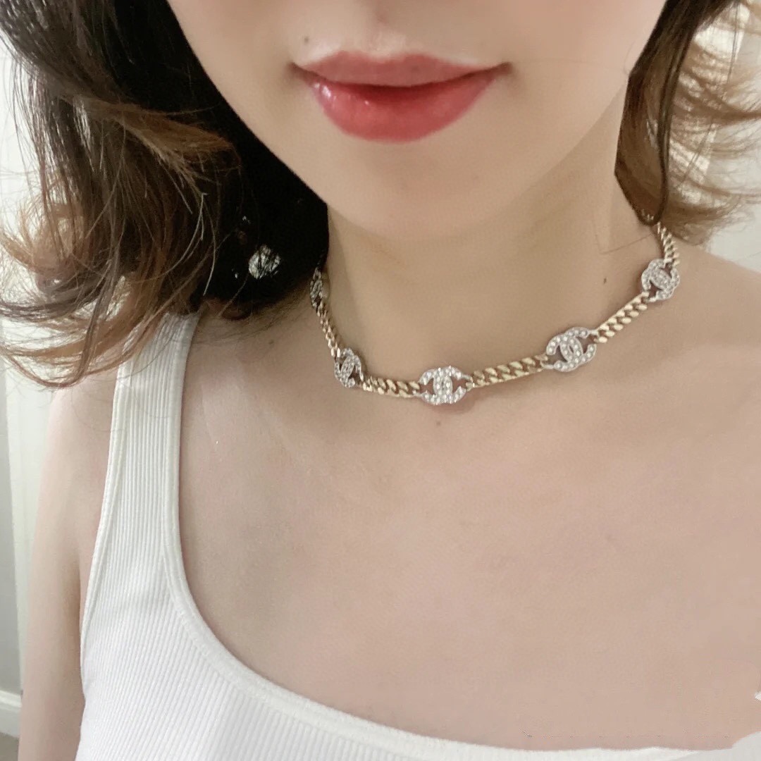 CCN031 Chanel crystal cc motifs choker - ccjewelryacc