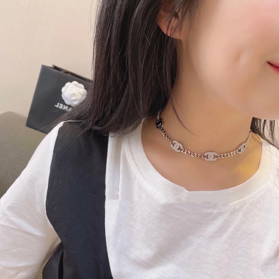 CCN031 Chanel crystal cc motifs choker - ccjewelryacc