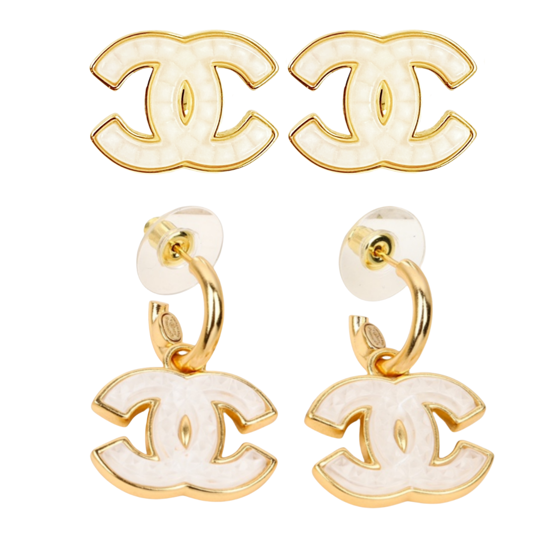 CCE697 24A Métiers d’art Collection White Quilted resin hook earring - ccjewelryacc