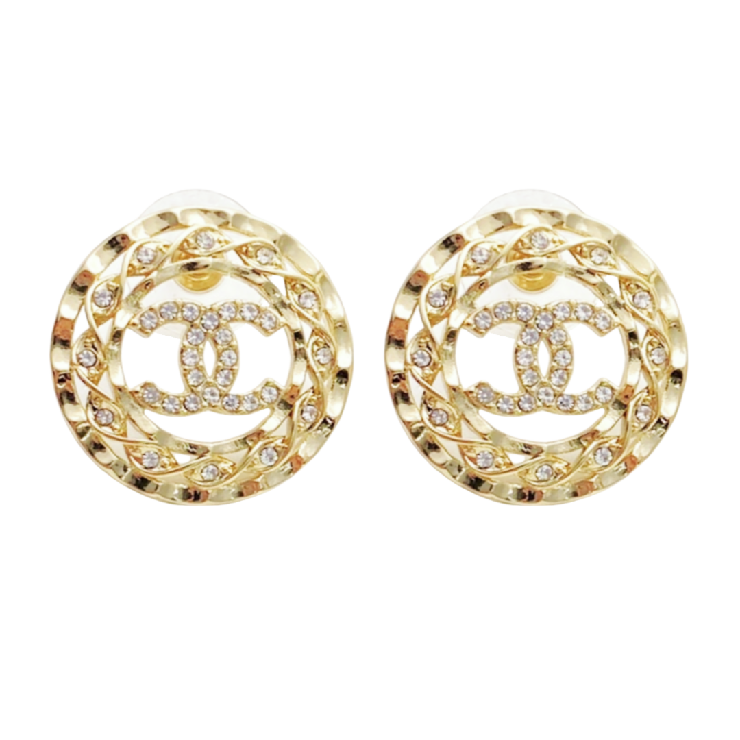 CCE846 24B Round piercing with cc logo stud earring - ccfashionjewelry