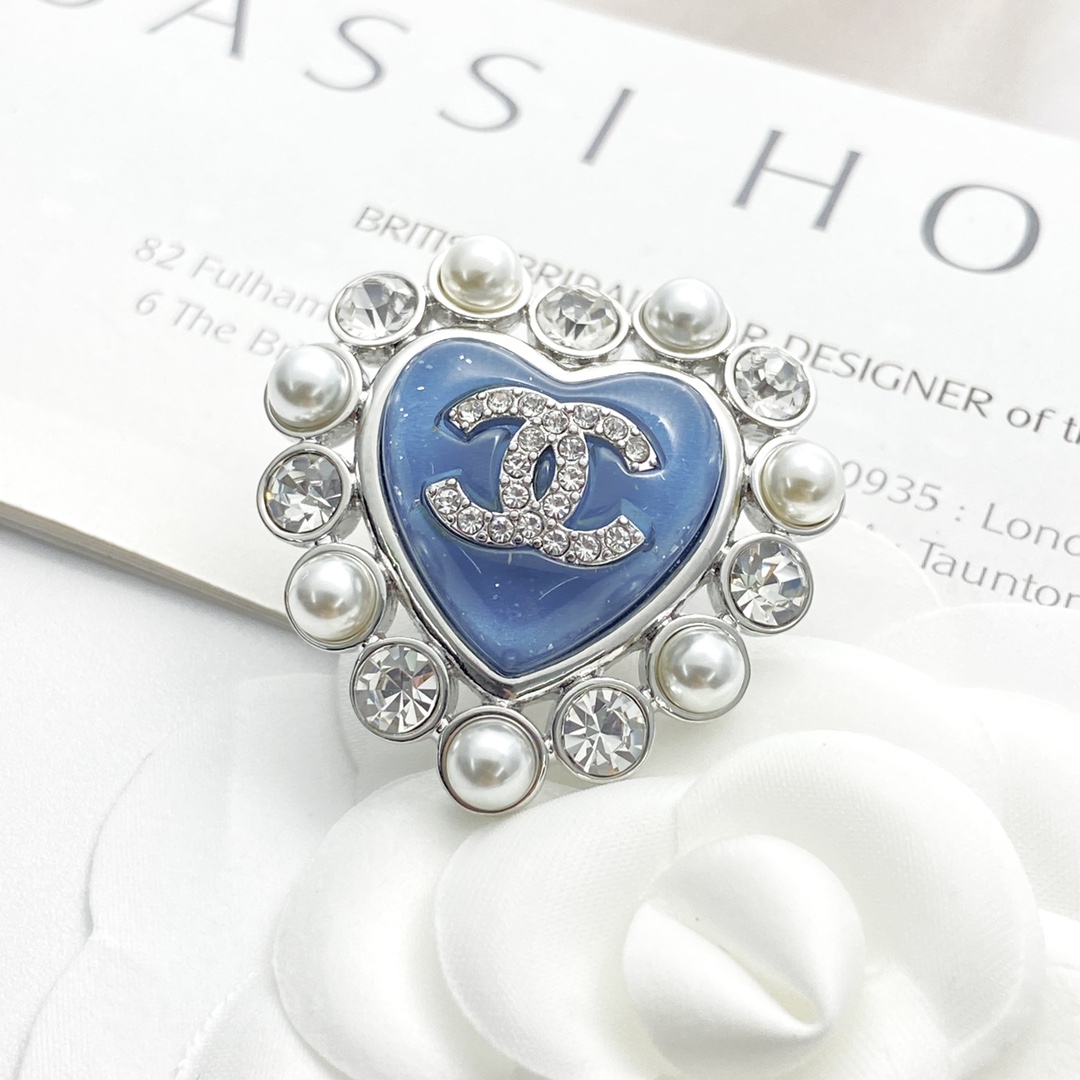 BCB135 Chanel 25P coloured glaze blue heart brooch pin for women - ccjewelryacc
