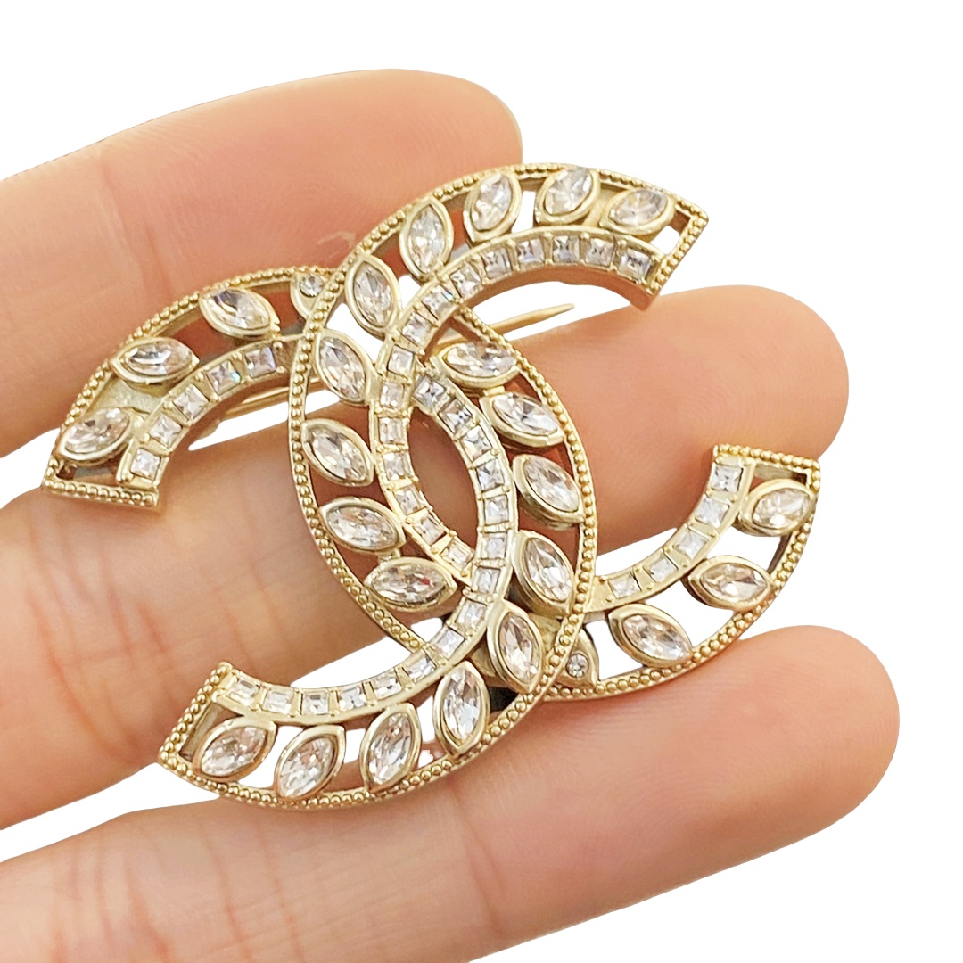 BCB020 CC Crystal Brooch Gold - ccjewelryacc