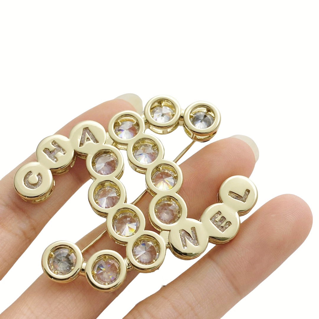 BCB565 Chanel cc pin - ccjewelryacc