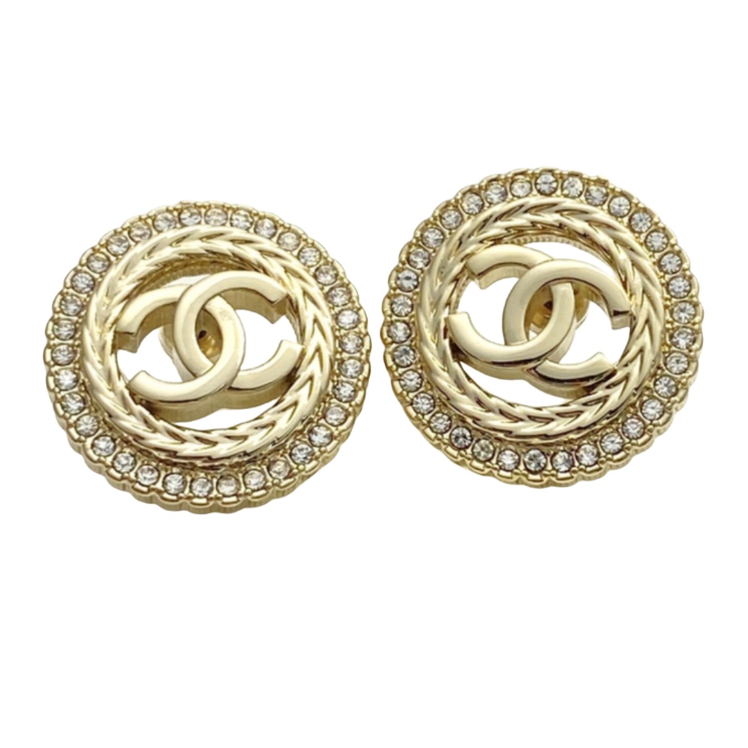 CCE155 Round crystal CC logo stud earrings - ccjewelryacc