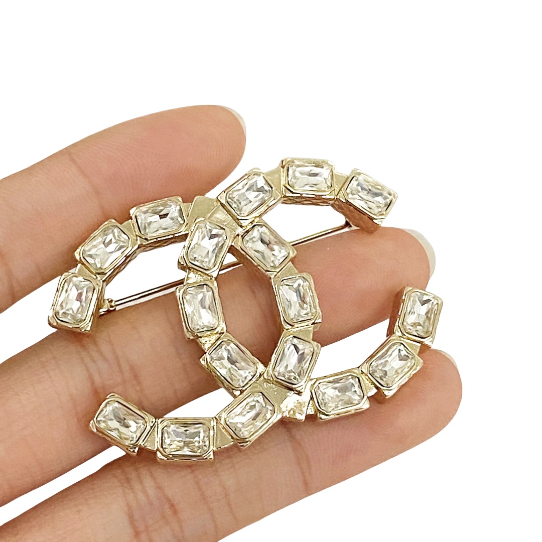 BCB030 CC square diamond brooch pin - ccjewelryacc